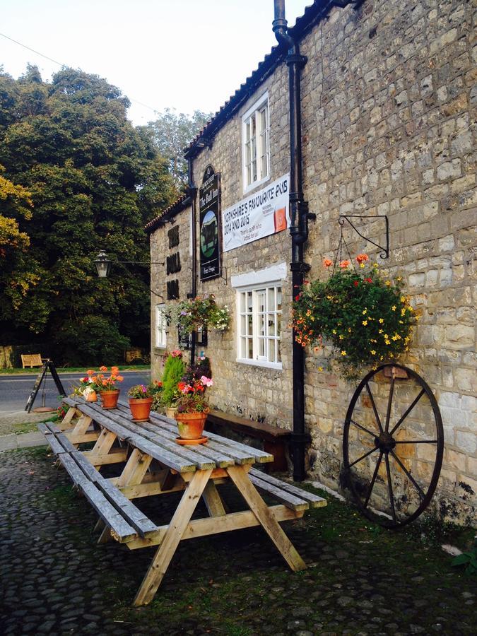 The Bull Inn West Tanfield Ripon Exterior foto